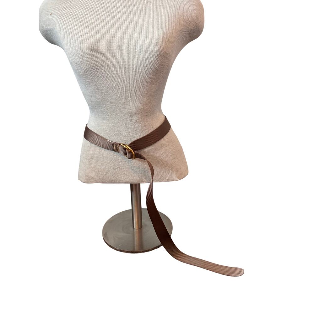Mountain Hardware tan and gold belt